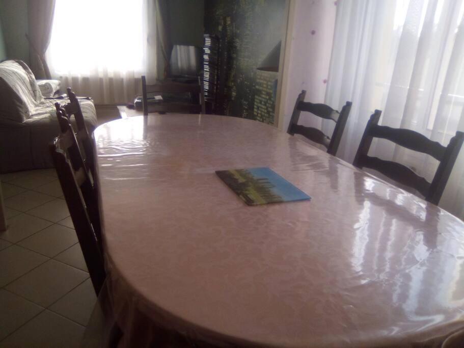 Appartement T2 Lumineux Chu Stade Gaston Gerard 2 Nuits Minimum Dijon Kültér fotó